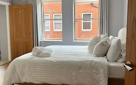 Royal Windsor Super King Ensuite - Free Parking